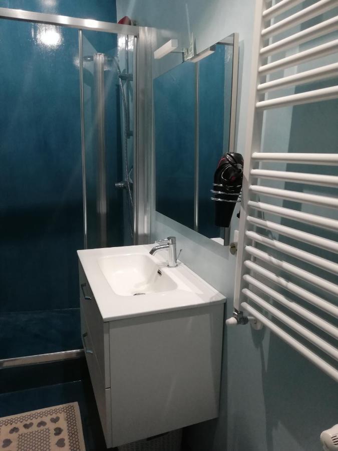 La Tana Tra I Tetti Bed & Breakfast Genoa Ngoại thất bức ảnh